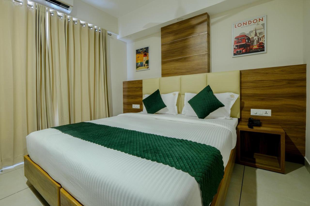 טריואנדרום The Heartland Business Hotel, Trivandrum מראה חיצוני תמונה